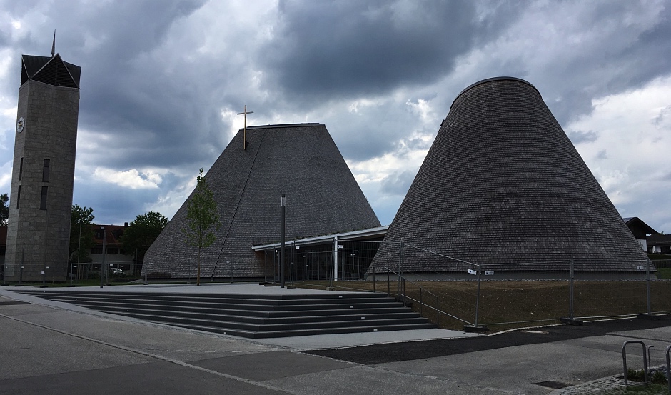 Kirche-St-Josef-Holzkirchen-2016